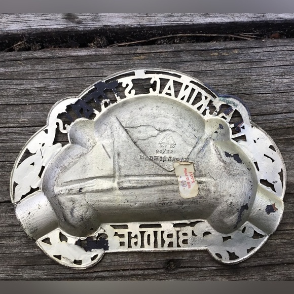 Vintage Mackinac Straits Bridge MI State metal souvenir plate ash tray nostalgic - Picture 2 of 2